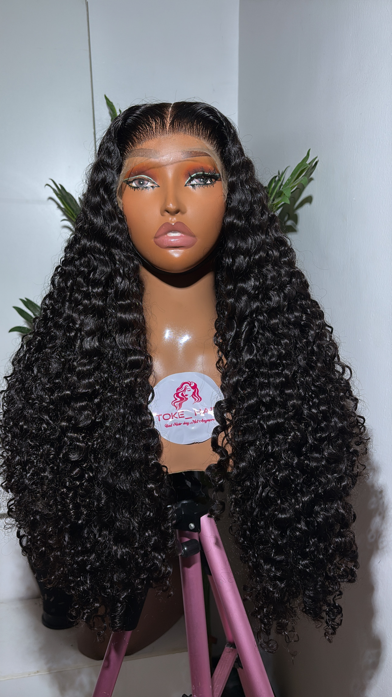 Luxury Lily Wig 28 Inches – 7x7 HD Closure, 300g Fullness